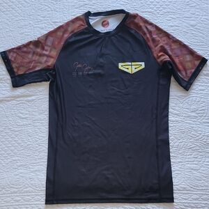 Women's  Gabi Garcia Black and Red Short Sleeve Rash Guard by Future Kimonos